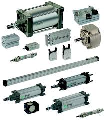 Photo d'un Vérin Pneumatique et de Distributeurs Pneumatiques assemblés, illustrant les COMPOSANTS PNEUMATIQUES Maroc.